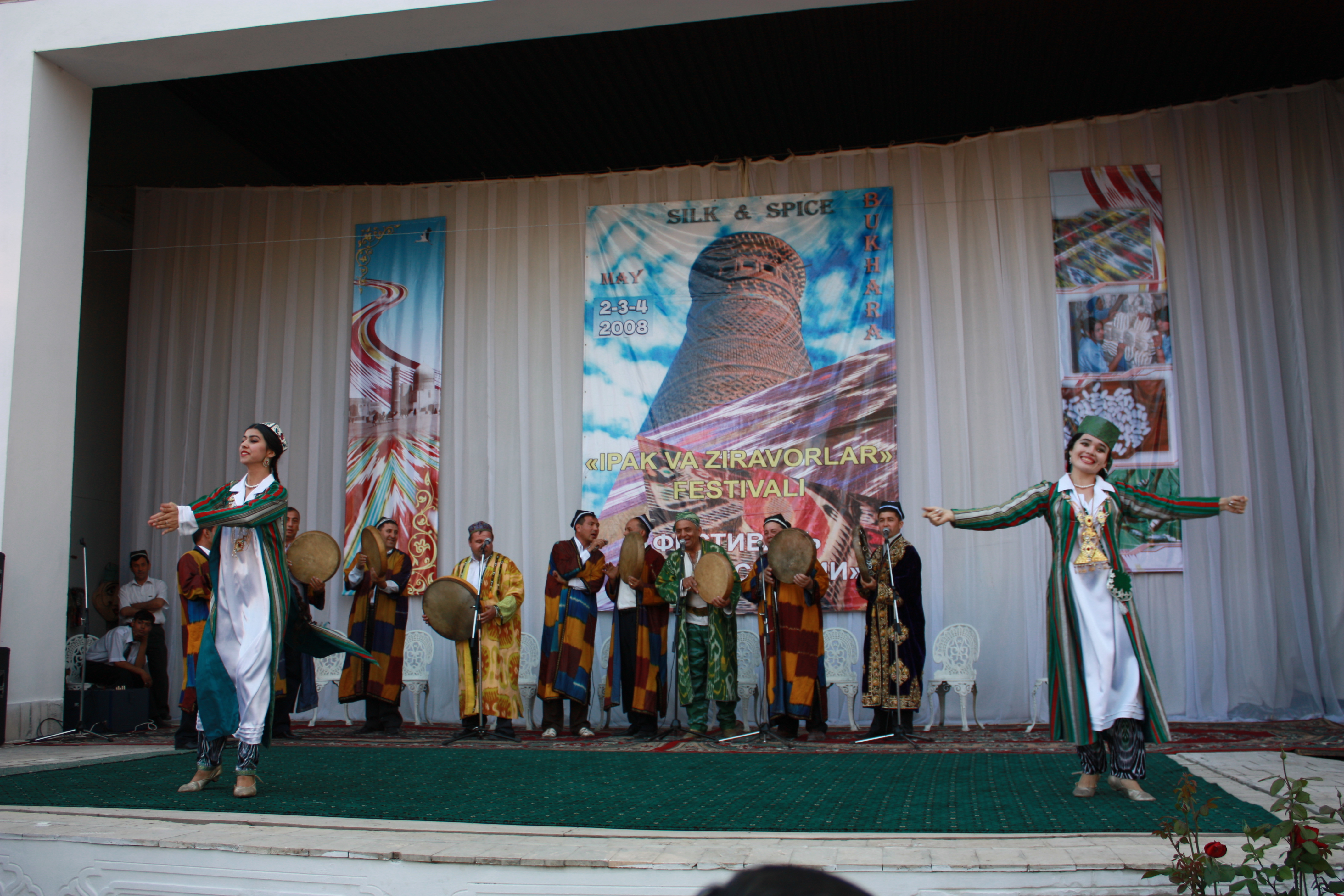 Uzbekistan local welcome or performance