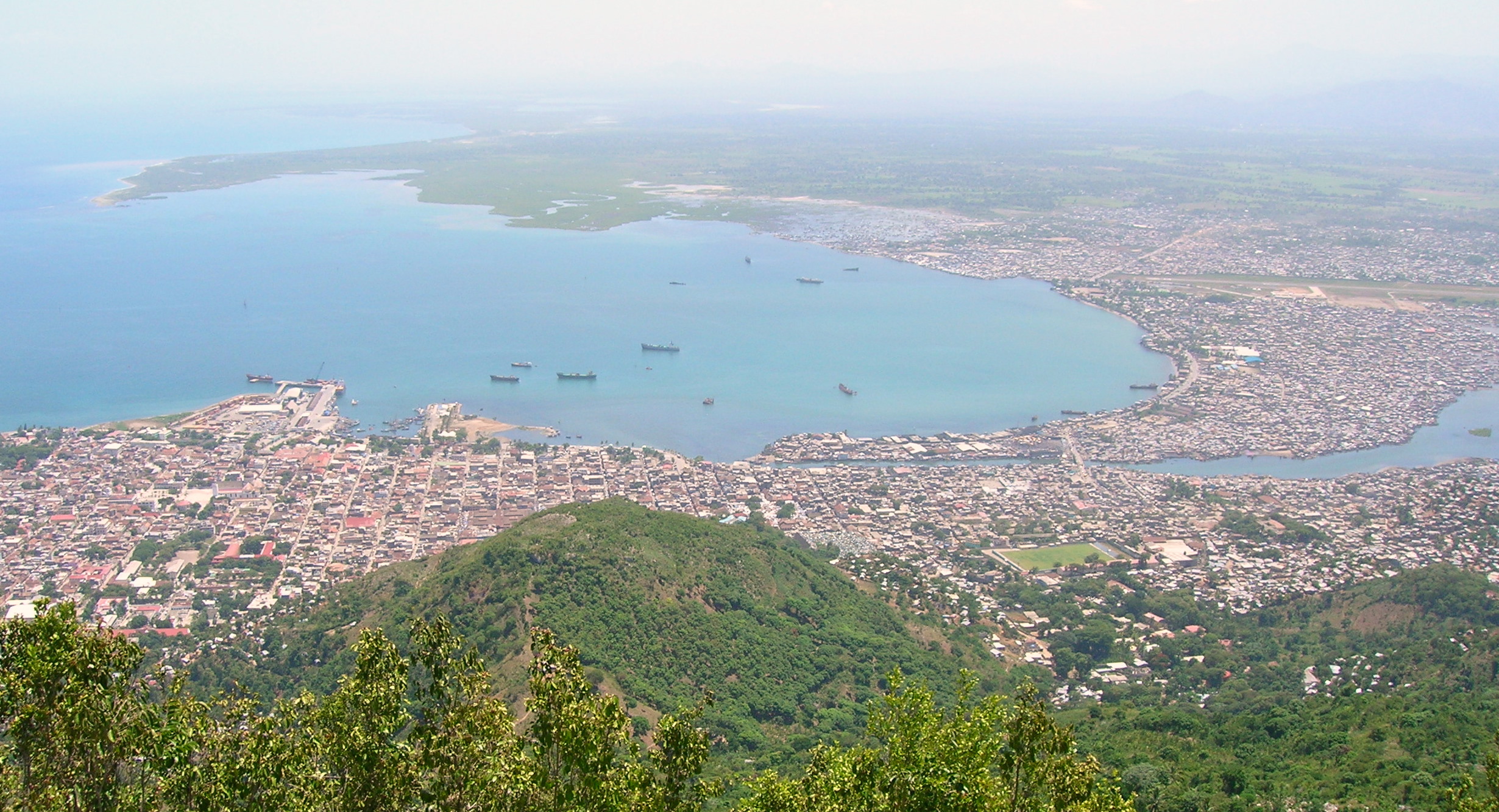 Cap-Haitien city and football context route image
