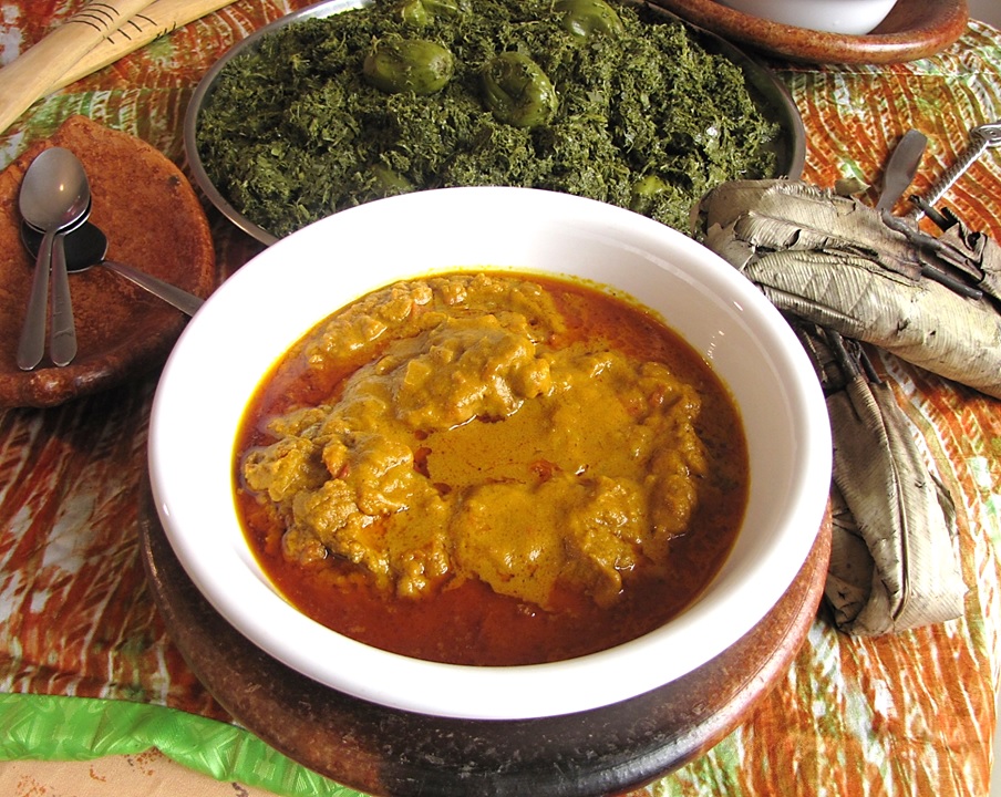 Moambe chicken