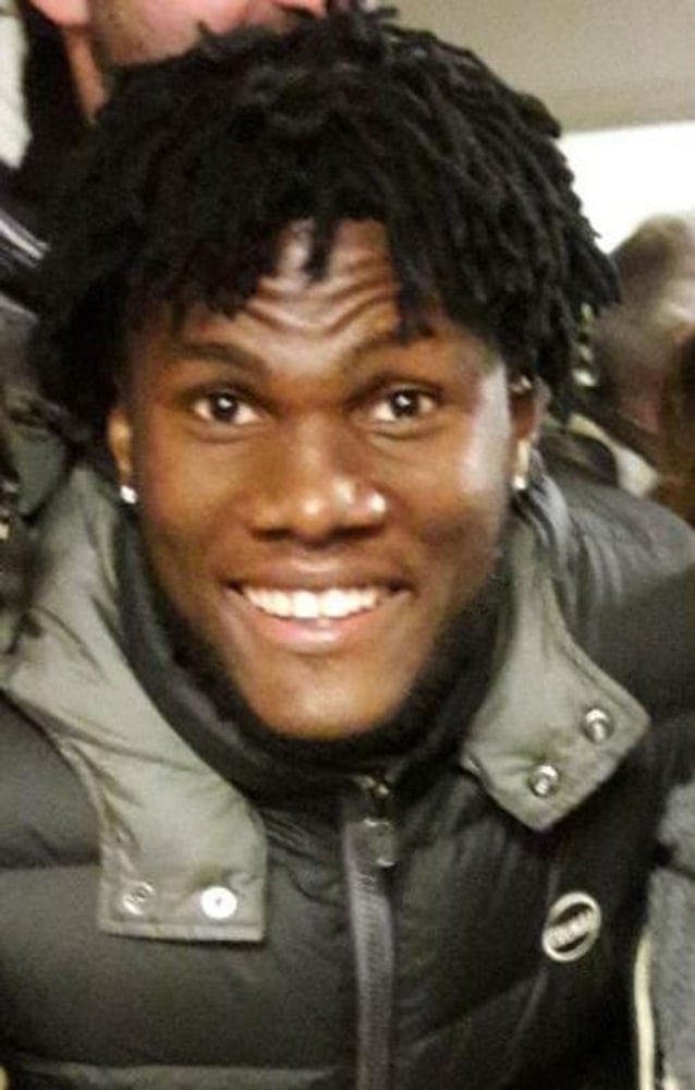 Franck Kessie football photo