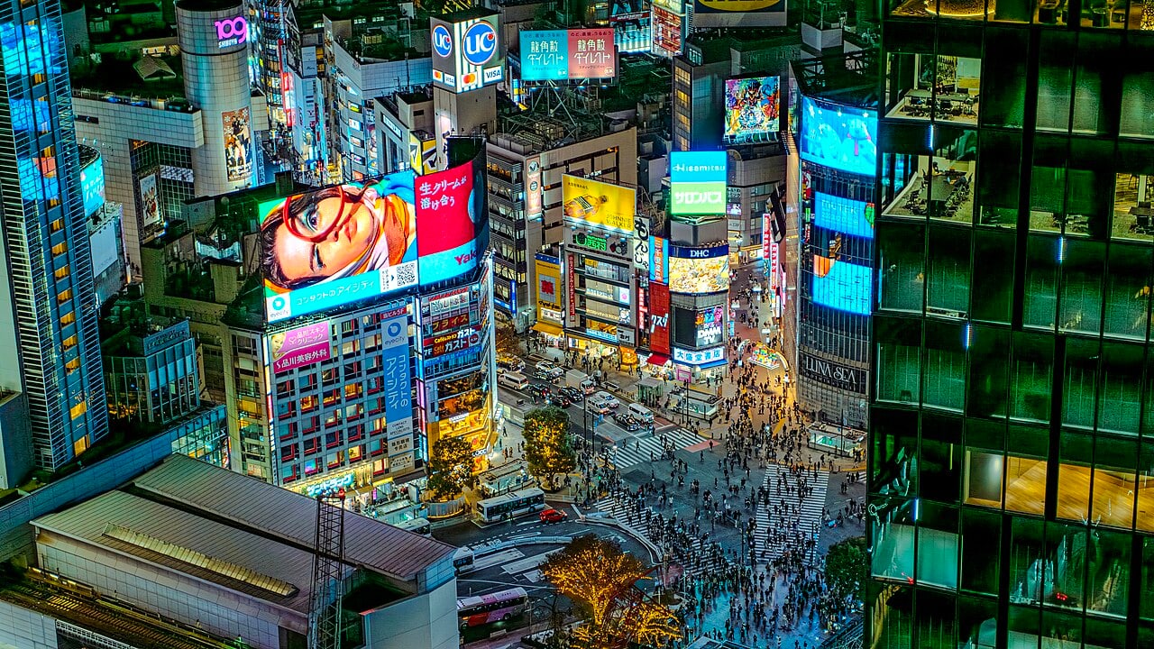 Arriving in Tokyo: A Soft Landing via Shibuya and Convenience Stores Route Images