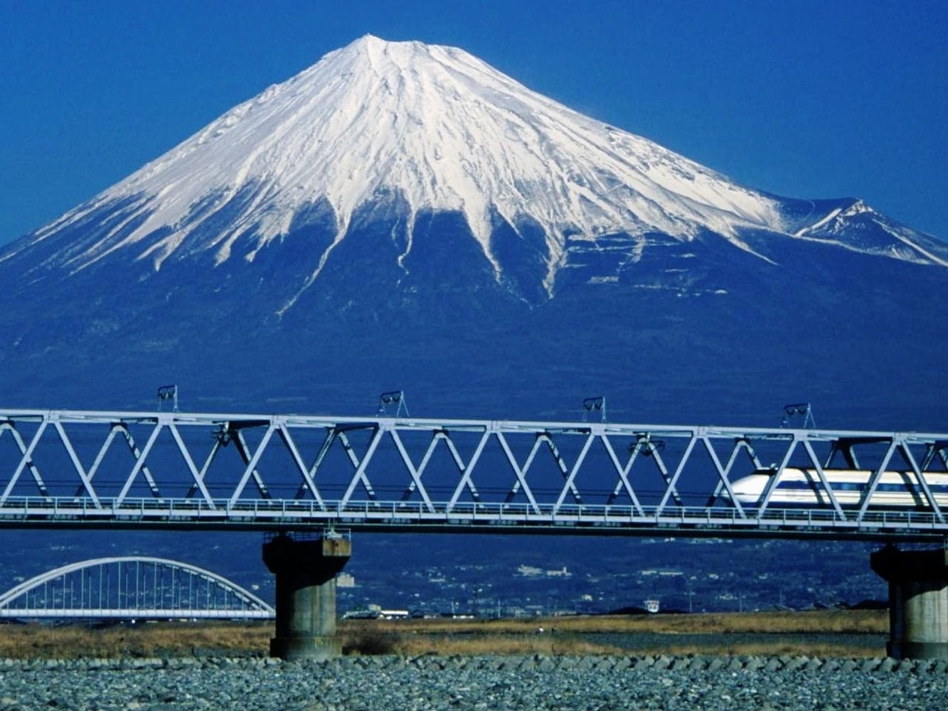 Tokyo to Kyoto: Treating the Shinkansen as Part of the Journey Itself Route Images
