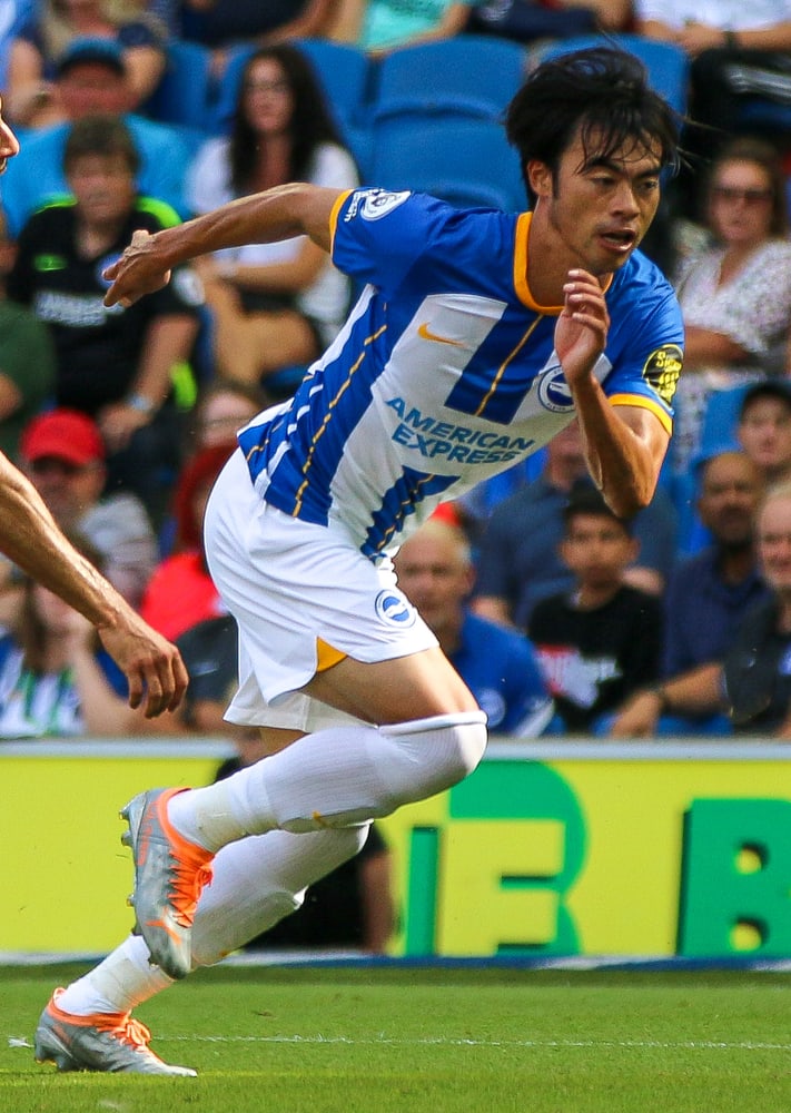 Kaoru Mitoma Football Photos