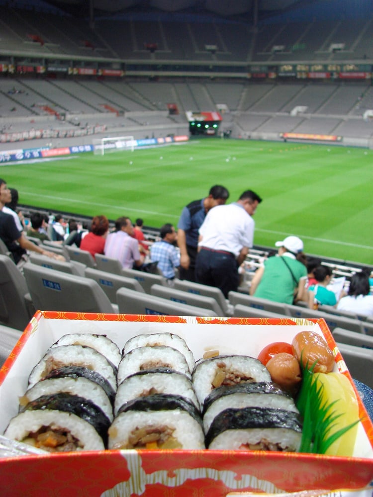 Seoul Football Day: World Cup Stadium and Hongdae(홍대) Match Night Route Photos