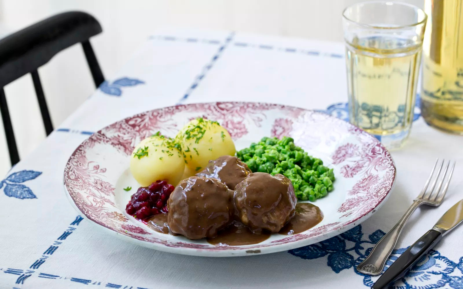 Norwegian Meatballs (Kjottkaker)